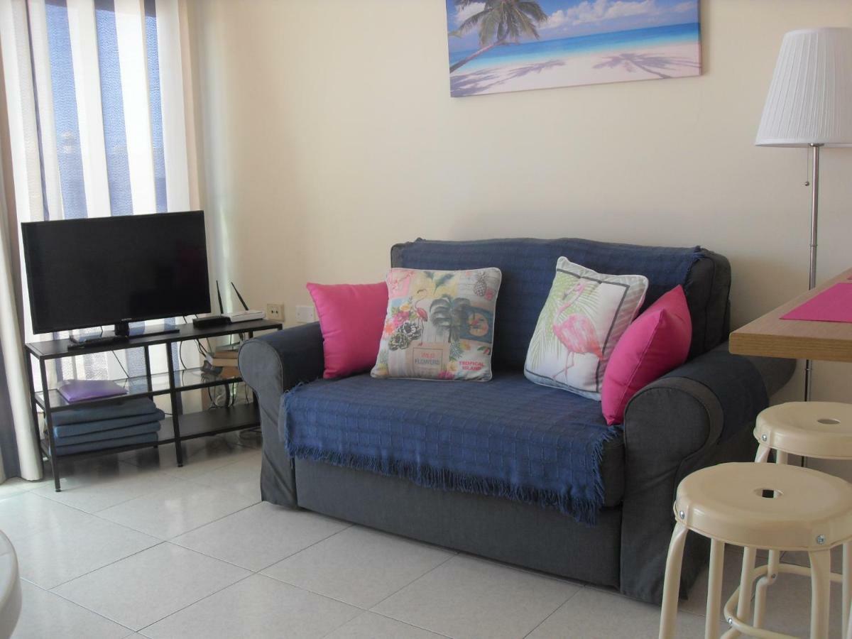 Irene Apartment ปูแอร์โตเดลคาร์เมน ภายนอก รูปภาพ